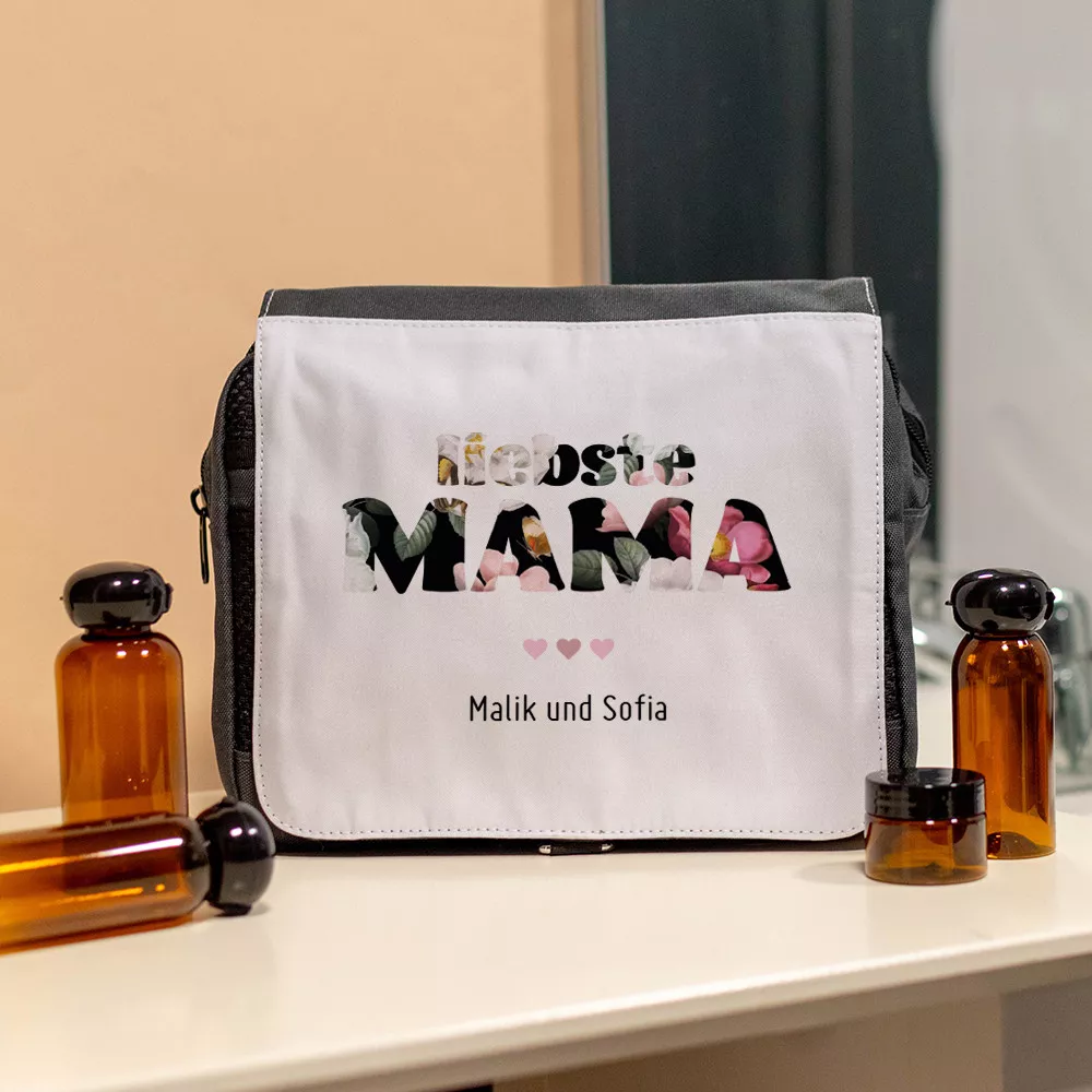 Personalisierbare Kulturtasche „Mama mit Liebe“
