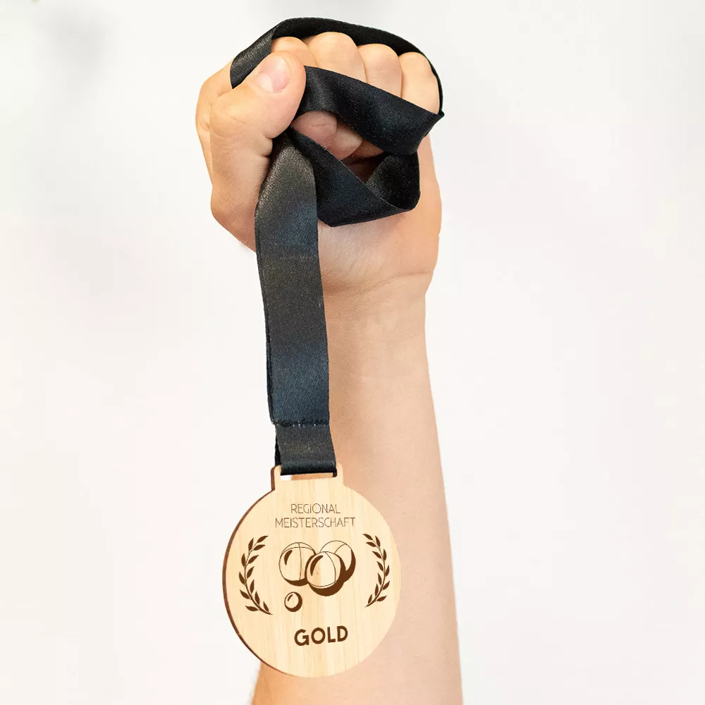 Personalisierbare Holzmedaille „Petanque“