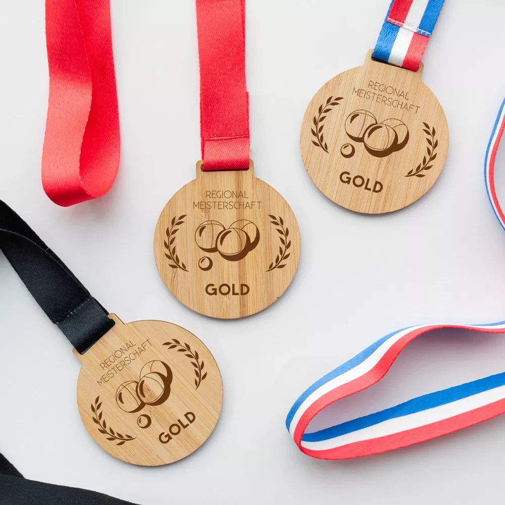 Personalisierbare Holzmedaille „Petanque“