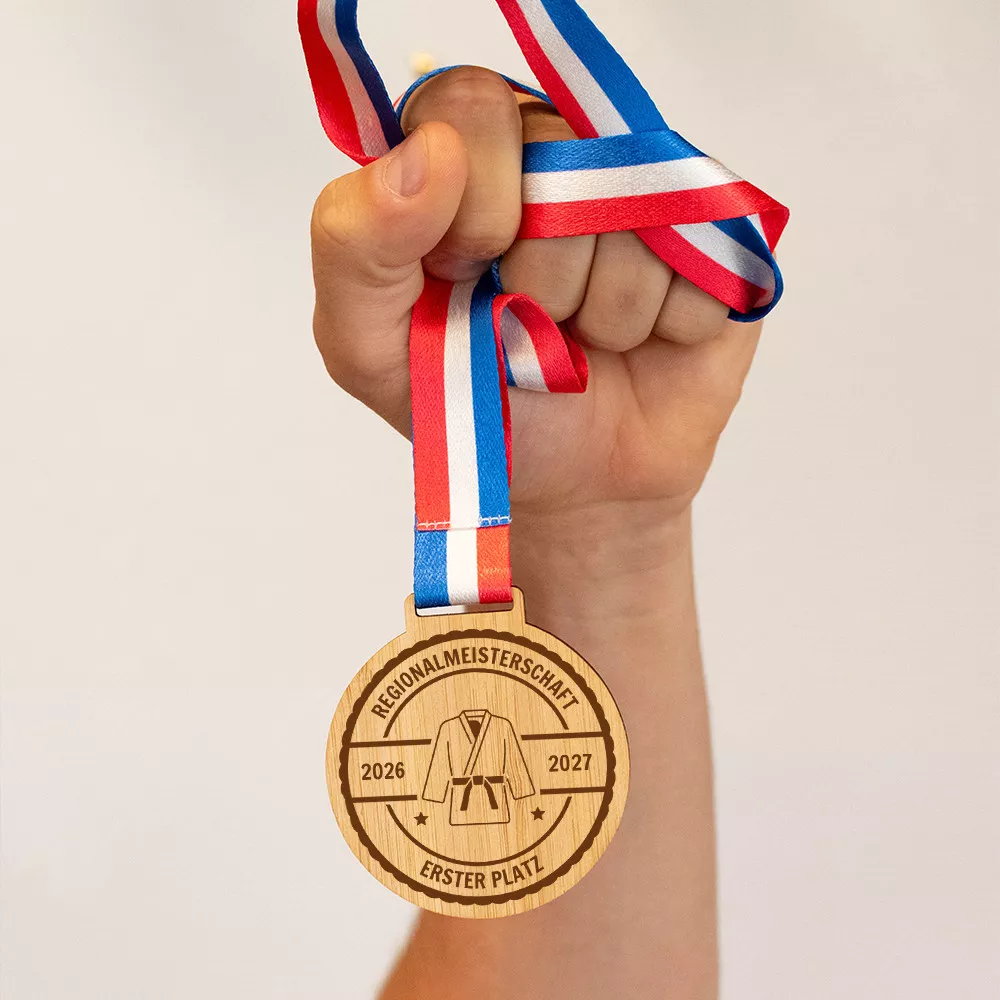 Personalisierbare Holzmedaille „Judo“