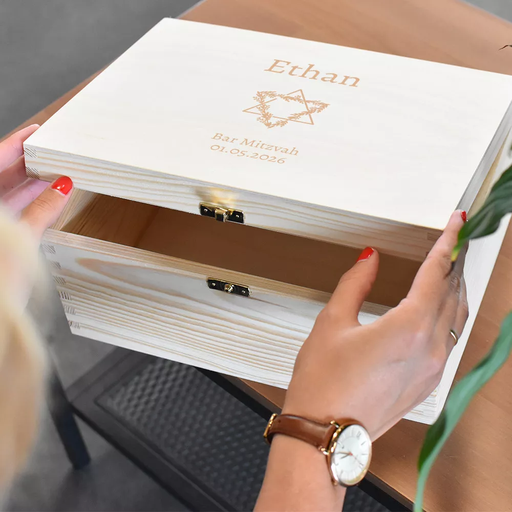 Personalisierbare Holzbox zur Bar Mitzvah
