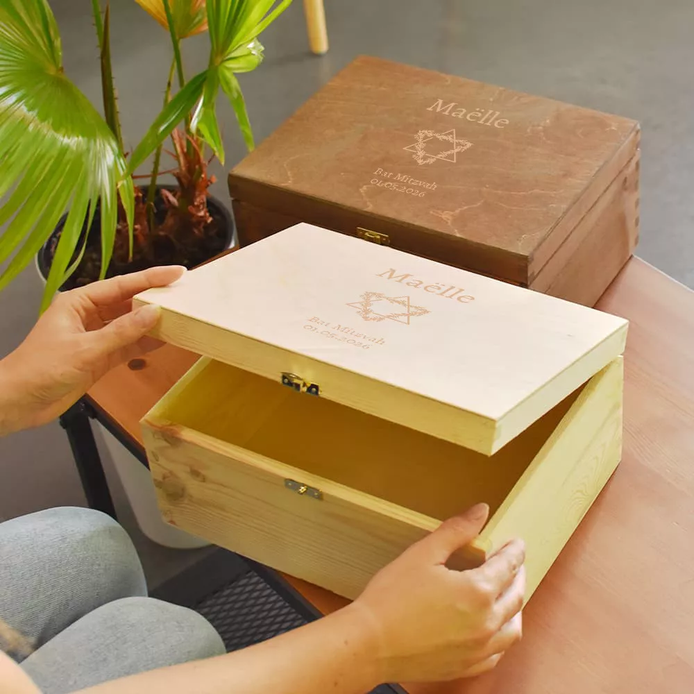 Personalisierbare Holzbox zur Bar Mitzvah