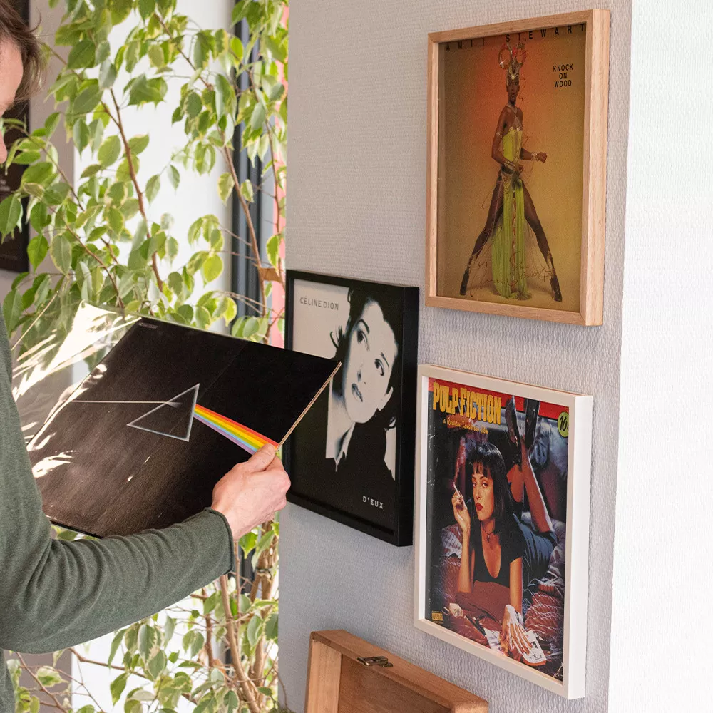 Rahmen aus Holz für Schallplatten