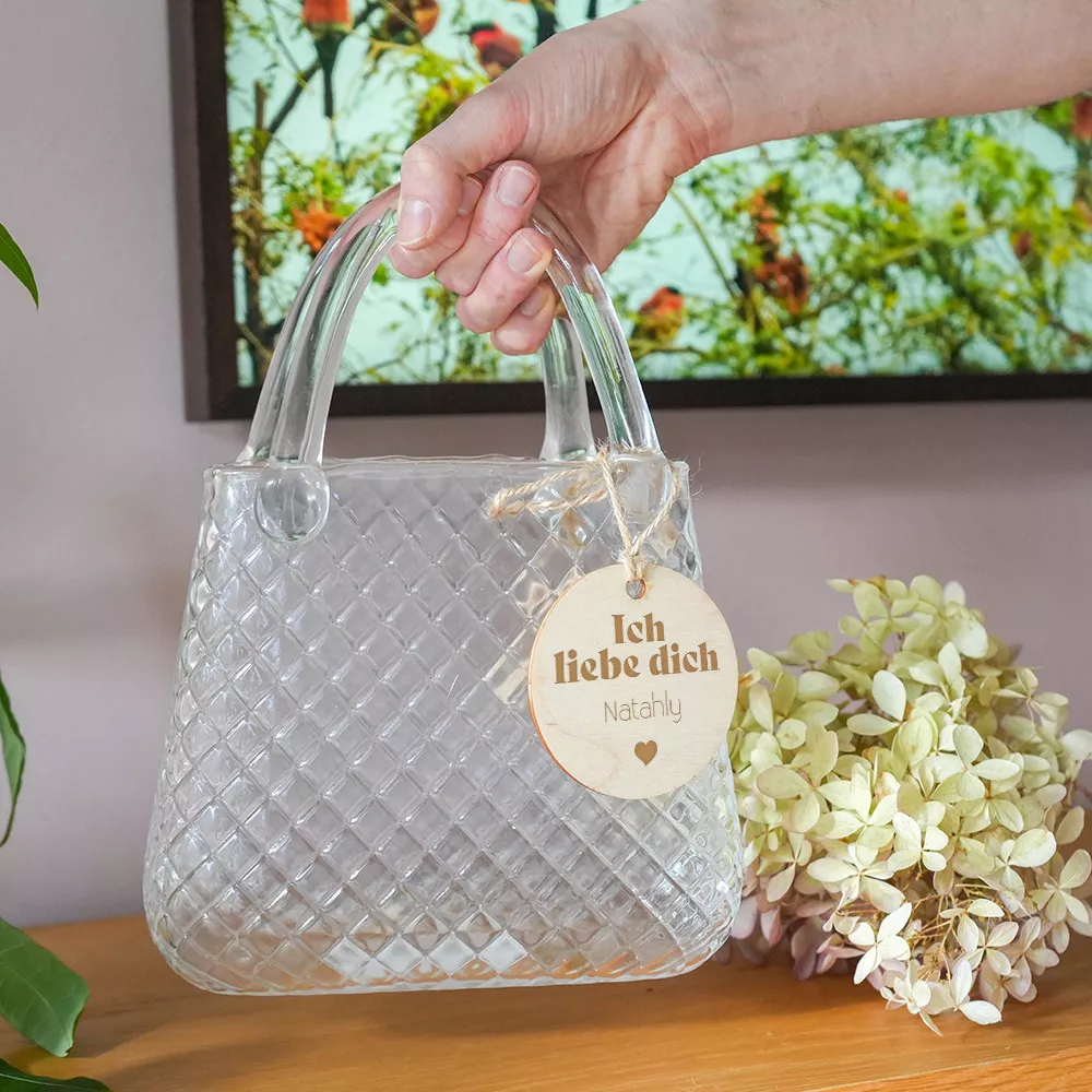 Handtaschen-Vase aus Glas mit personalisiertem „Ich Liebe Dich“ Holz-Anhänger