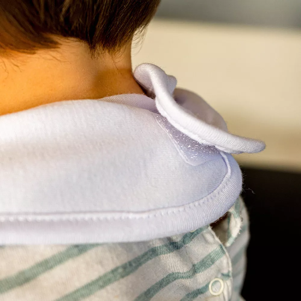 Lätzchen Baby Initial zum Personalisieren