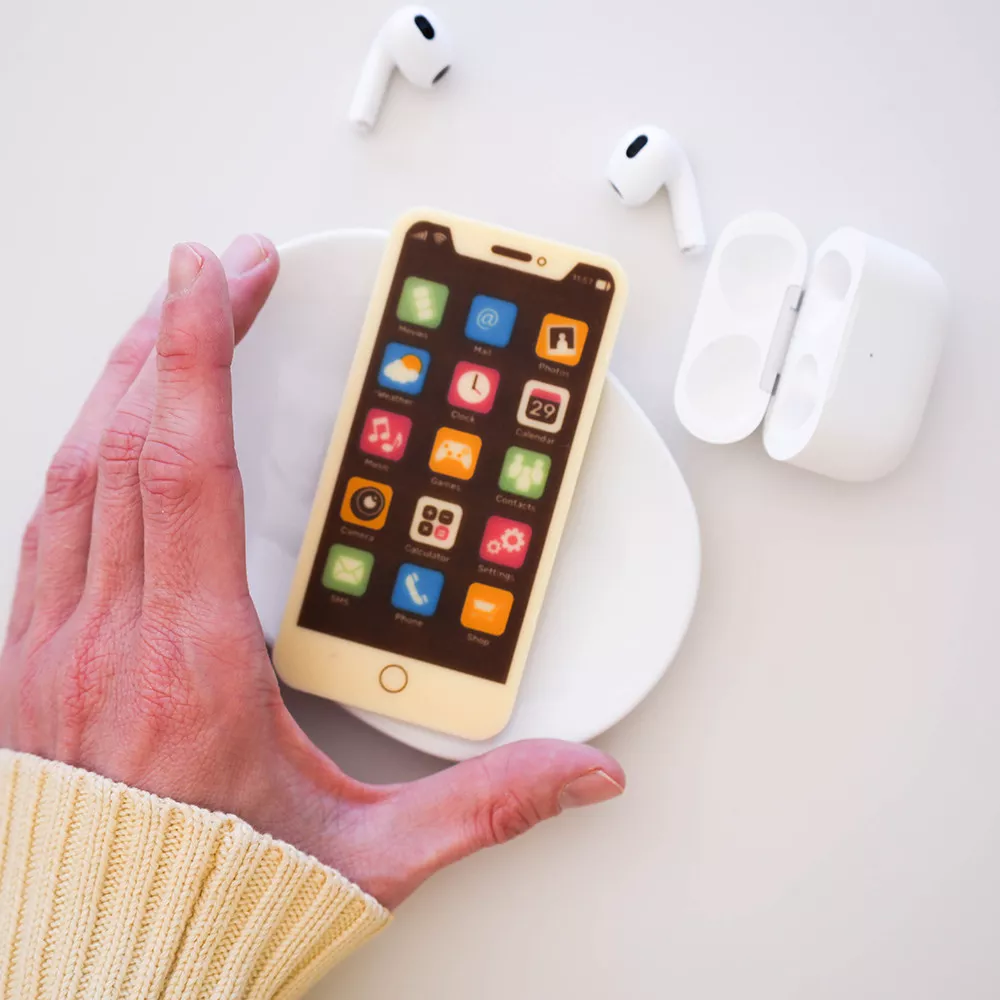Smartphone aus weißer Schokolade 40 g
