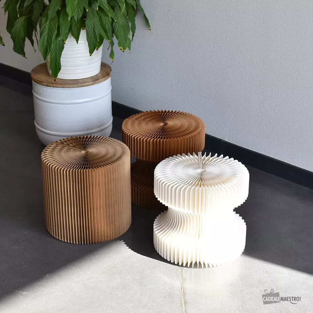 Kompakter faltbarer Design-Hocker aus Kraftpapier Weiß 28 cm