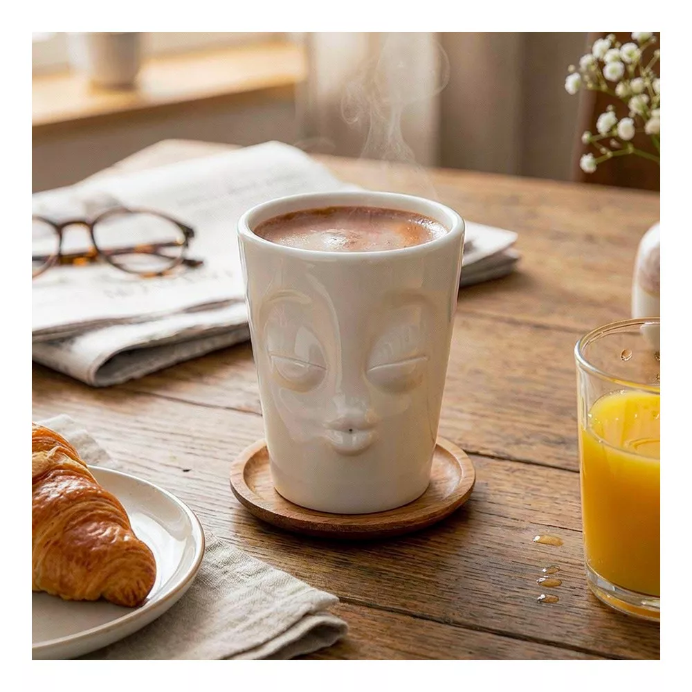 Tasse Küsschen | 350 ml Becher aus weißer Porzellan