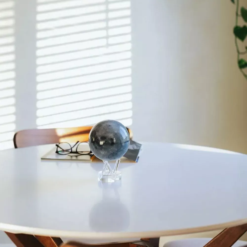 Globe de la Lune Mova Cadeau fan d'astrologie