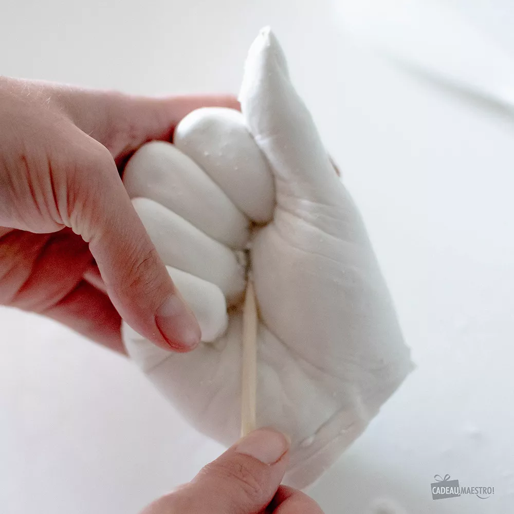 3D-Handabdruck-Set für Familien aus Gips enlevez les résidus