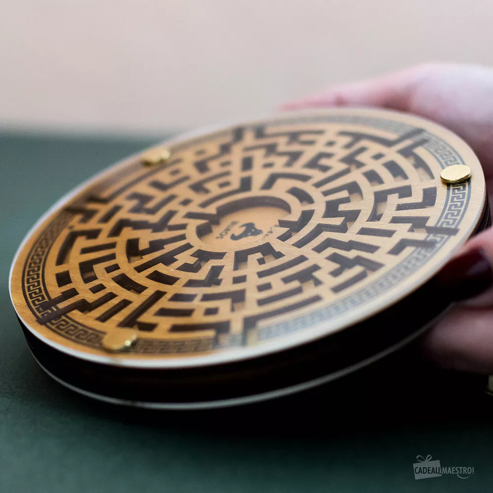 Antikes Labyrinth-Puzzle