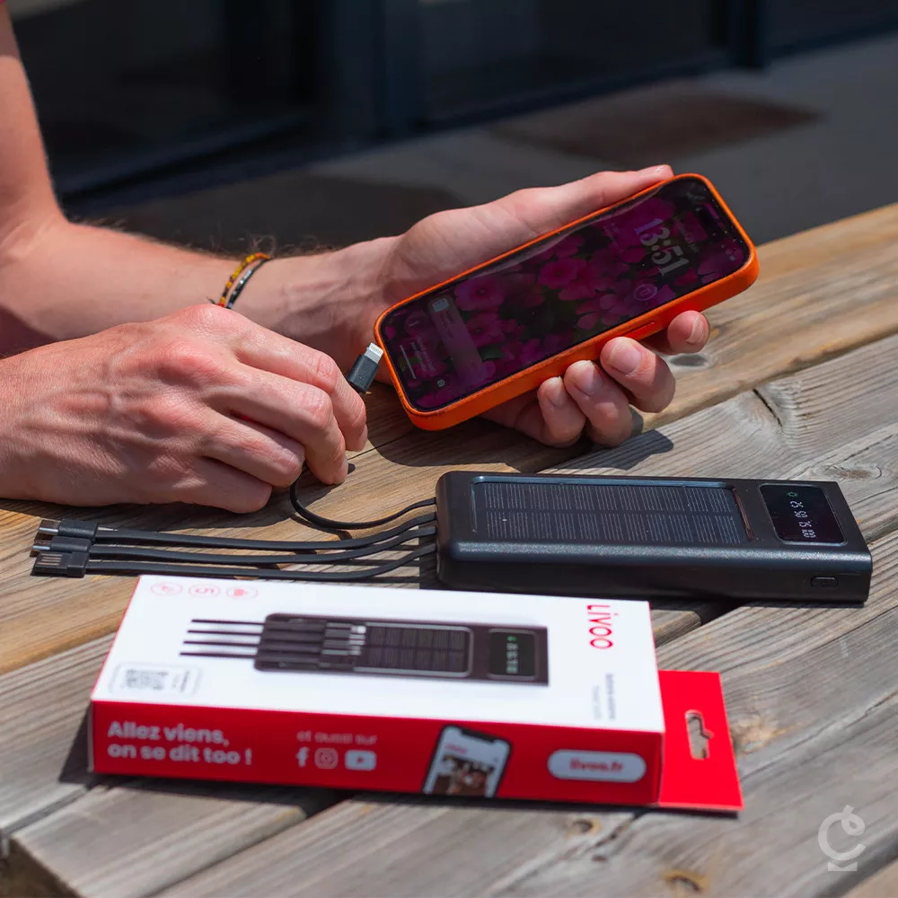 Batterie Externe Solaire 10000mAh Powerbank solaire